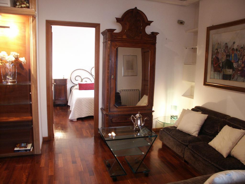 Flatinrome Trastevere Traversari